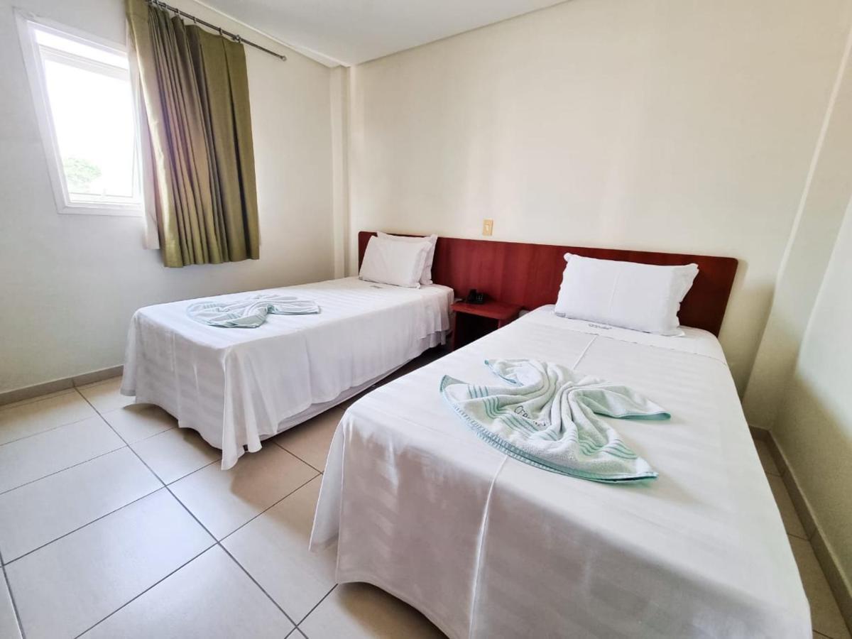 Cerrados Park Hotel Várzea Grande Esterno foto